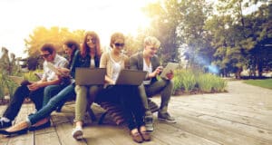 études supérieures dans le Digital
