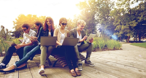 études supérieures dans le Digital