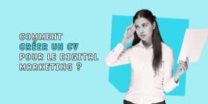 Une étudiante en train de créer un CV pour le digital marketing